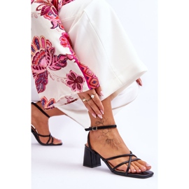 Sandales à la mode avec des talons hauts Felisa noirs le noir 5