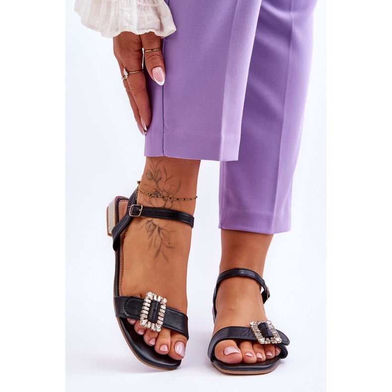 Sandales Plates À Talons Doré Noir Mindley 1