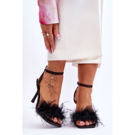 FB2 Sandales pour femmes avec plumes noires Tiffany 1