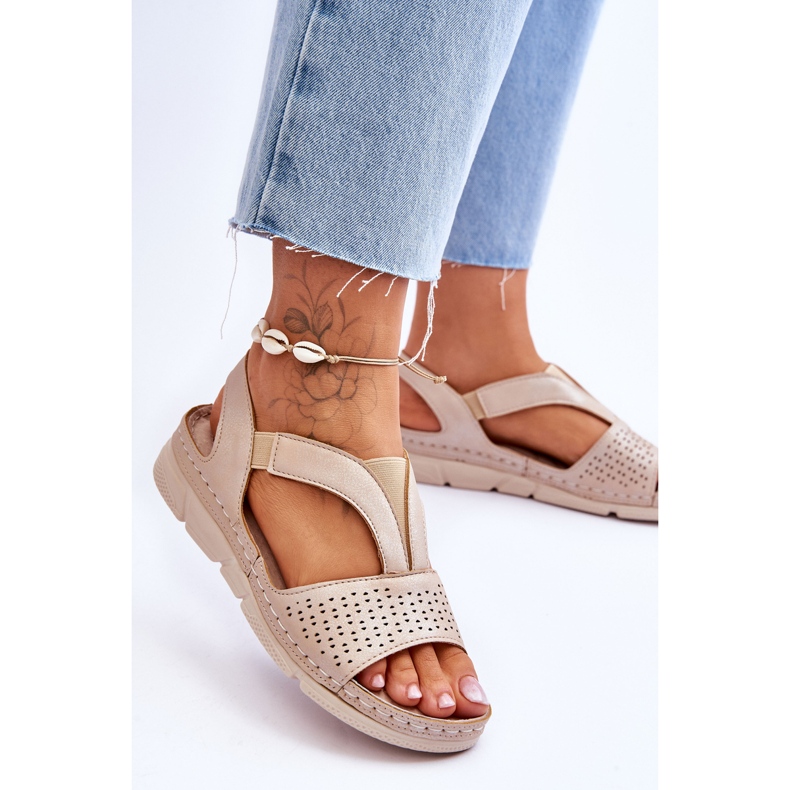 Vinceza Sandales à enfiler en cuir beige Lora pour femmes 2
