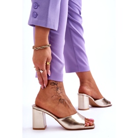 Tongs classiques en cuir pour femmes or métallisé doré 3