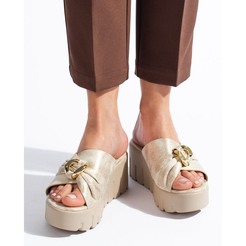 Chaussons compensés Shelovet femme dorés d'or 1