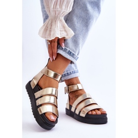 FM1 Sandales Sur Une Plateforme Massive Golden Lisbon d'or 2 FM1 Sandales Sur Une Plateforme Massive Golden Lisbon d'or 2