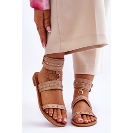 Sandales pour femmes uniques avec clous Selina beiges 1