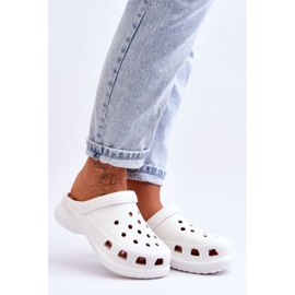 PG2 Foam Slides Crocs On A Chunky Sole Blanc Katniss blanche 3