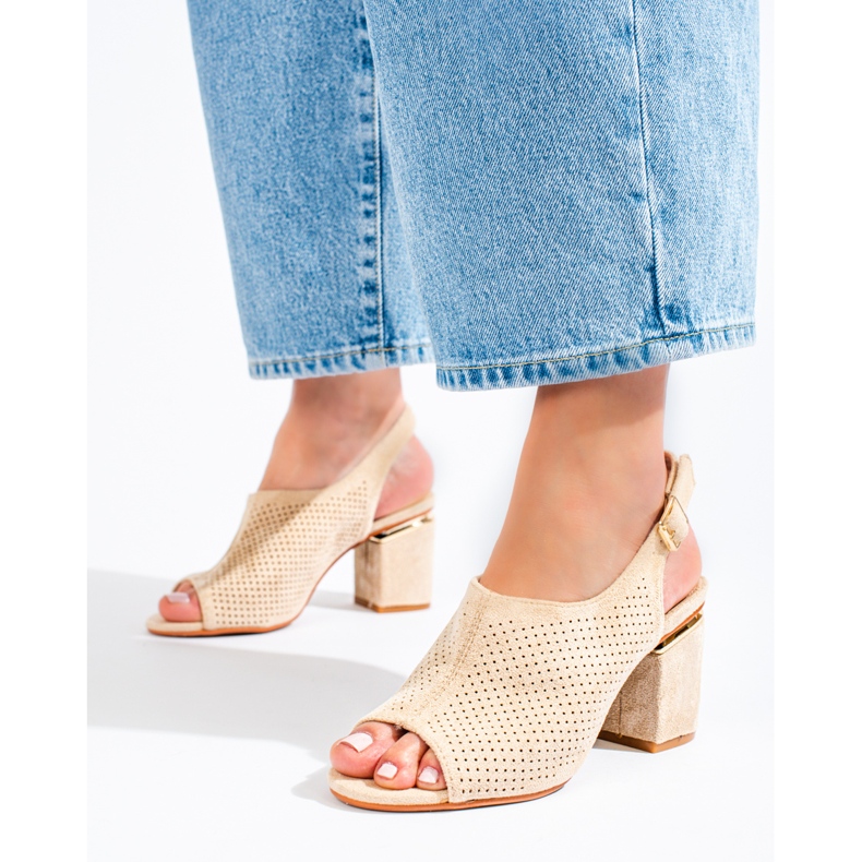 Sandales à talons hauts en daim beige Vinceza 2