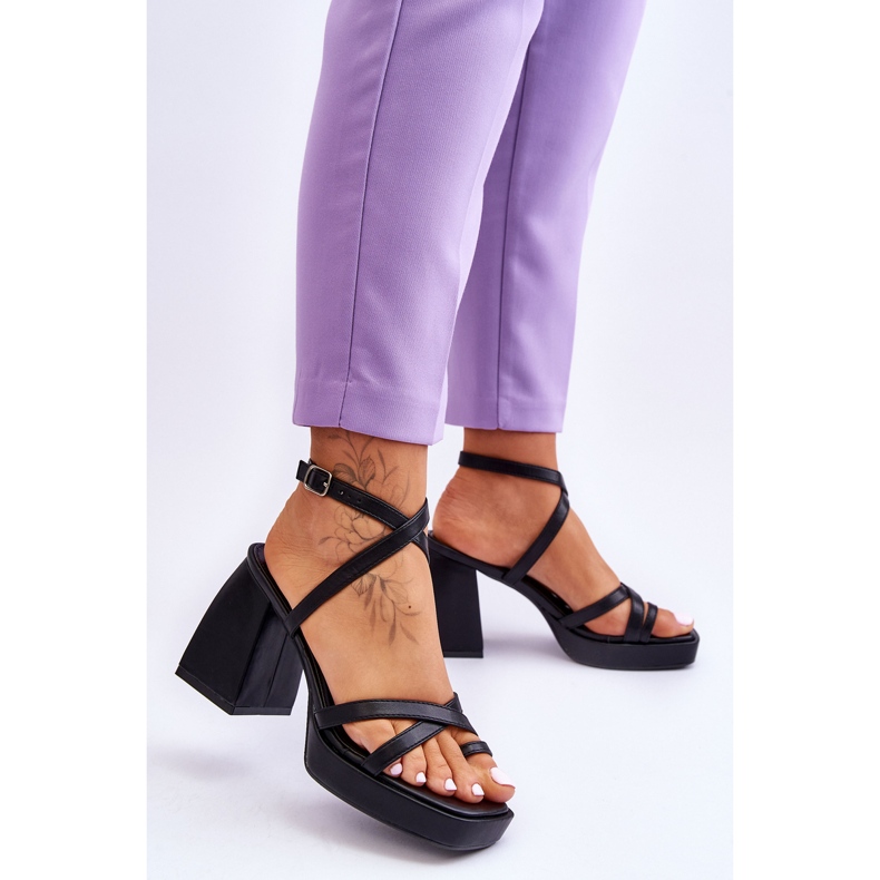 FS1 Talons à la mode et sandales à plateforme noires 2