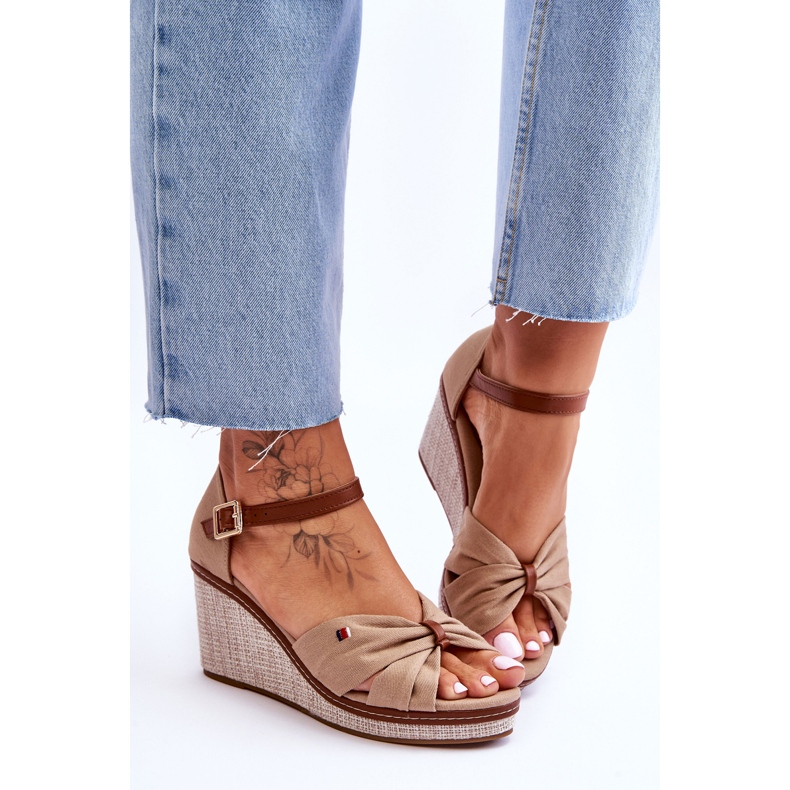 PS1 Sandales pour femmes sur un coin tressé beige foncé Judith 1 PS1 Sandales pour femmes sur un coin tressé beige foncé Judith 1