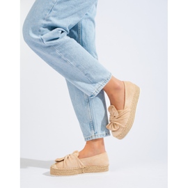 Espadrilles en daim sur la plateforme avec un noeud Shelovet beige 3