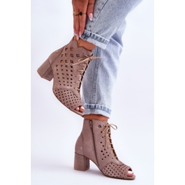 Bottine Daim Motif Ajouré Maciejka 05966-10 Beige Foncé 3