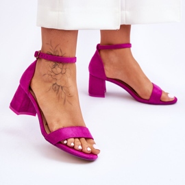 FB1 Sandales en daim violettes à talons bas Quincy 2