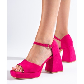 Sandales à talon en daim rose Vinceza 2