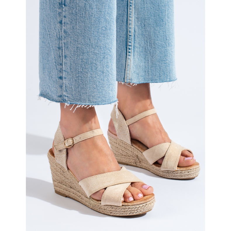 Sandales compensées espadrilles pour femmes beige Shelovet 1 Sandales compensées espadrilles pour femmes beige Shelovet 1
