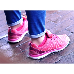 Chaussures de sport pour femmes – couleurs à la mode et modèles intéressants
